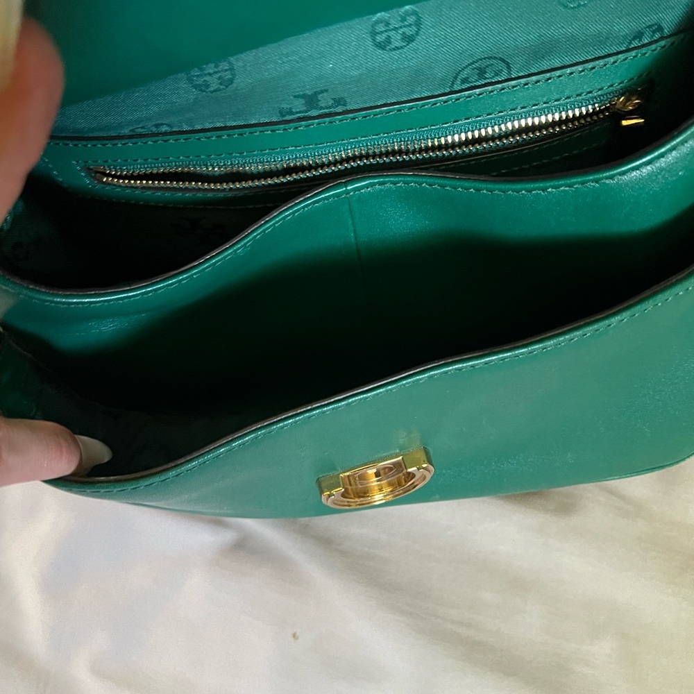 Rare Tory Burch green bag - Picture 5 of 12